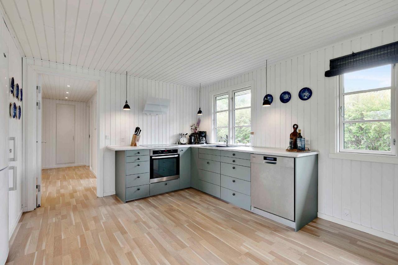 Nyistandsat Sommerhus Med Kaerlighed Og Sjael Kyndelose Bagian luar foto